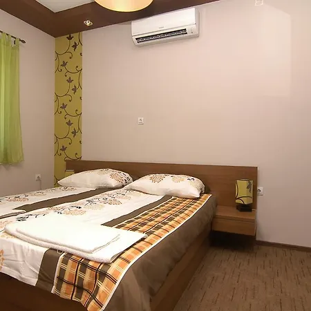 מלון Corso שיופוק